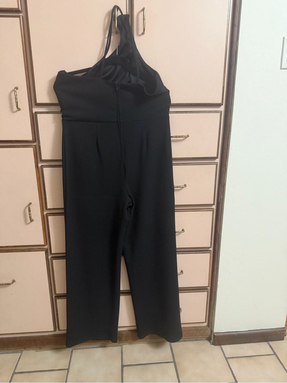 Source Unknown Black One-Shoulder Wide-Leg Jumpsuit